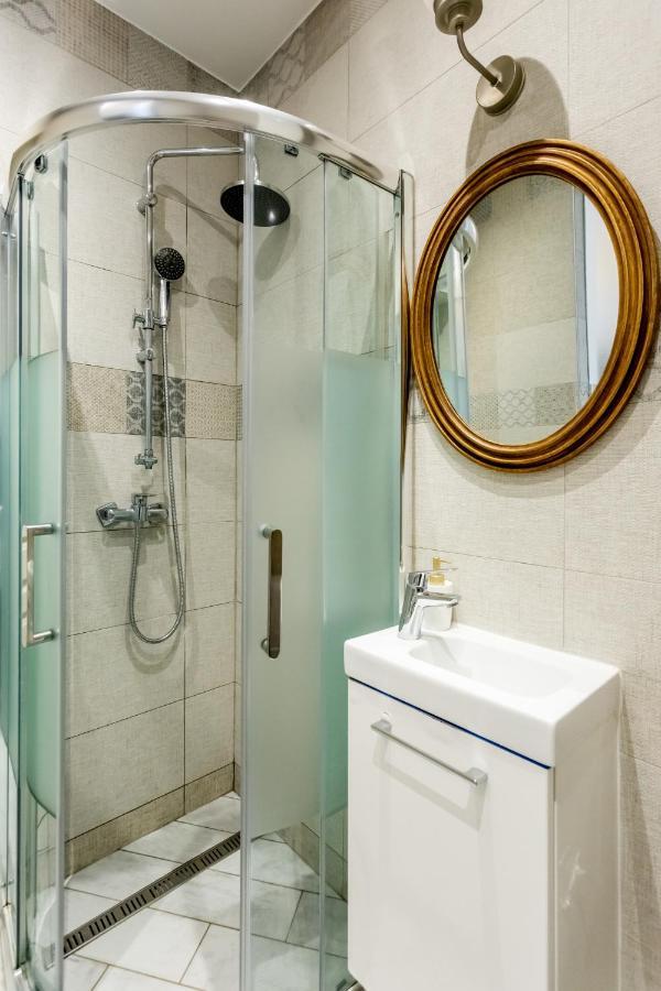 Staylib - Garibaldi 2 Pieces Porte De Montmartre Сент-Уан Экстерьер фото